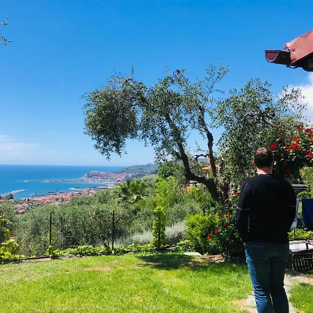 Πανσιόν Le Jardin Sur Avec Bike Et Mtb Tour Imperia