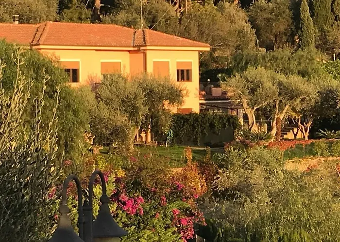 Le Jardin Sur Avec Bike Et Mtb Tour Imperia