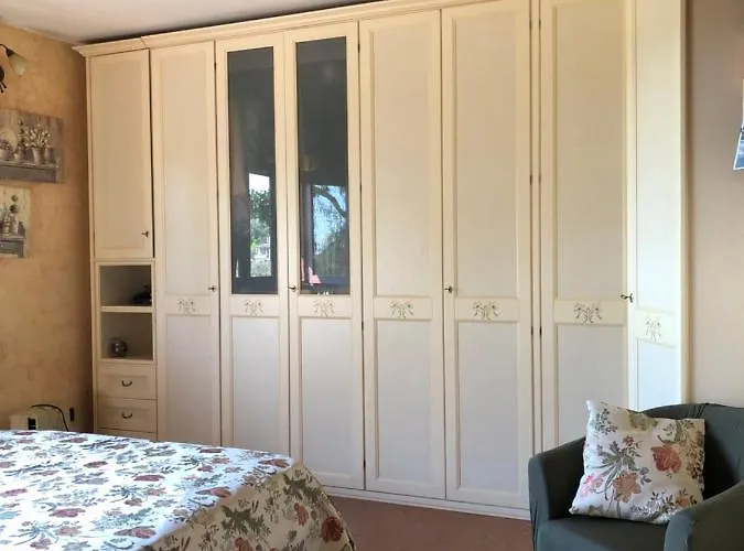 Le Jardin Sur Avec Bike Et Mtb Tour Pensión 3*